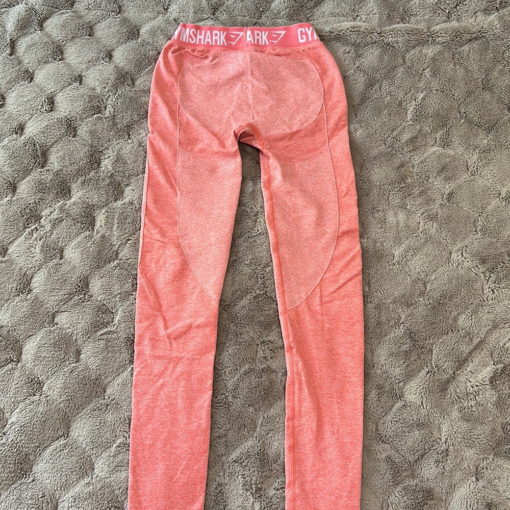 Gymshark Pink Leggings - Picture 6 of 8